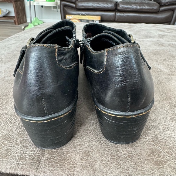 boc Black Leather Buckle Mule - Picture 6 of 7